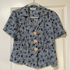 Vintage Blue Floral Short-Sleeve Button-Down Shirt